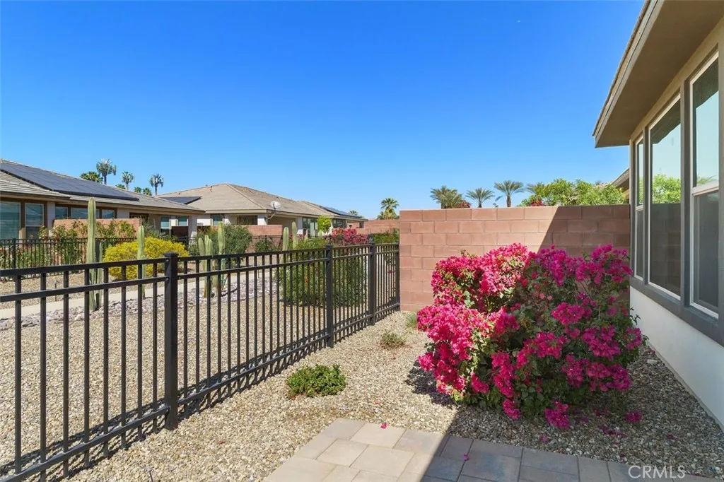 51575 Whiptail Drive, Indio, California 92201 home-pic-32